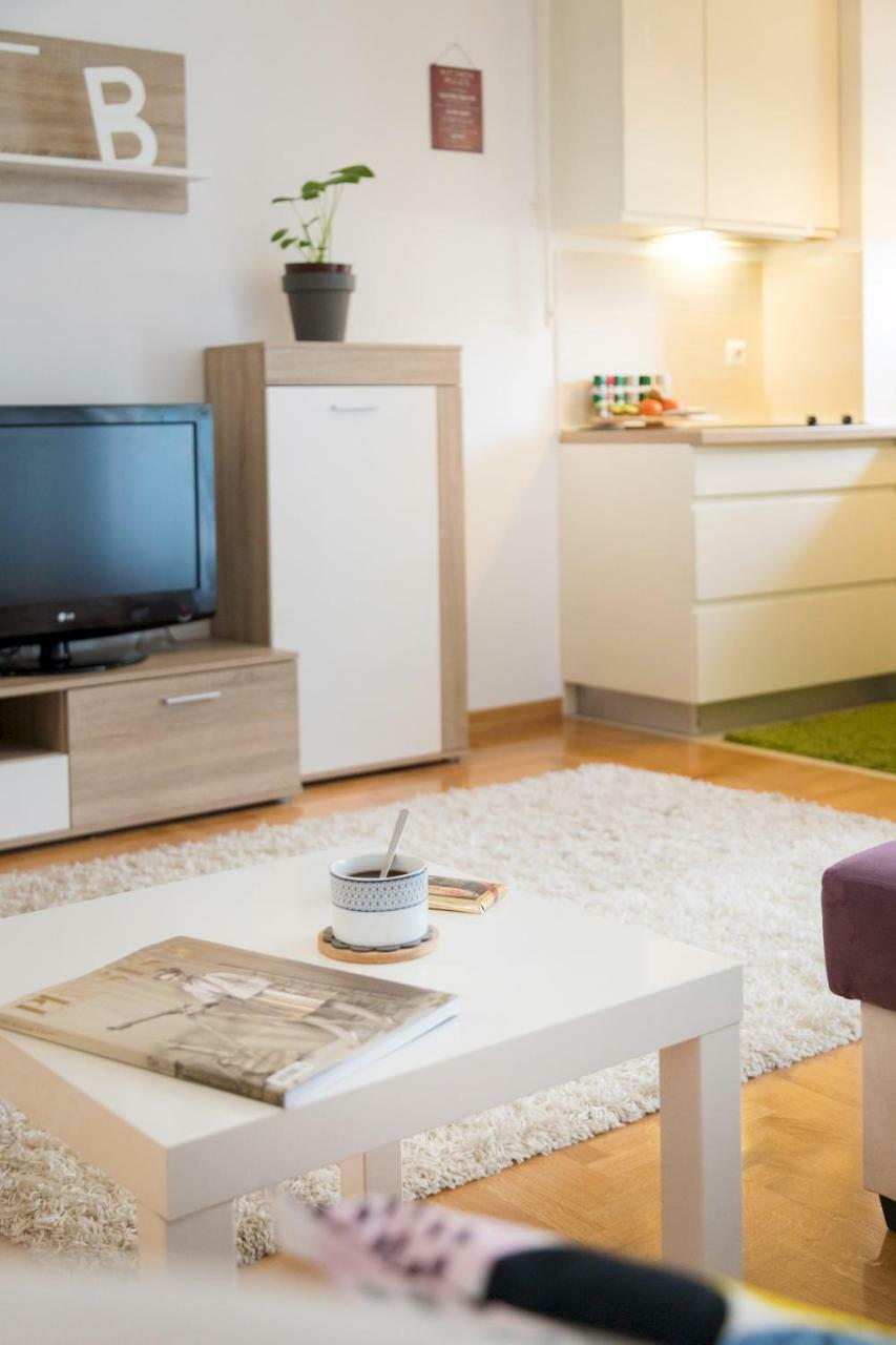 Cute And Sunny Studio In Zagreb With Balcony & Free Parking 외부 사진